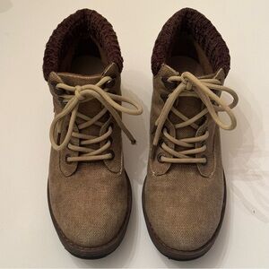 Blowfish Malibu Comet Boots Women’s Size 8.5